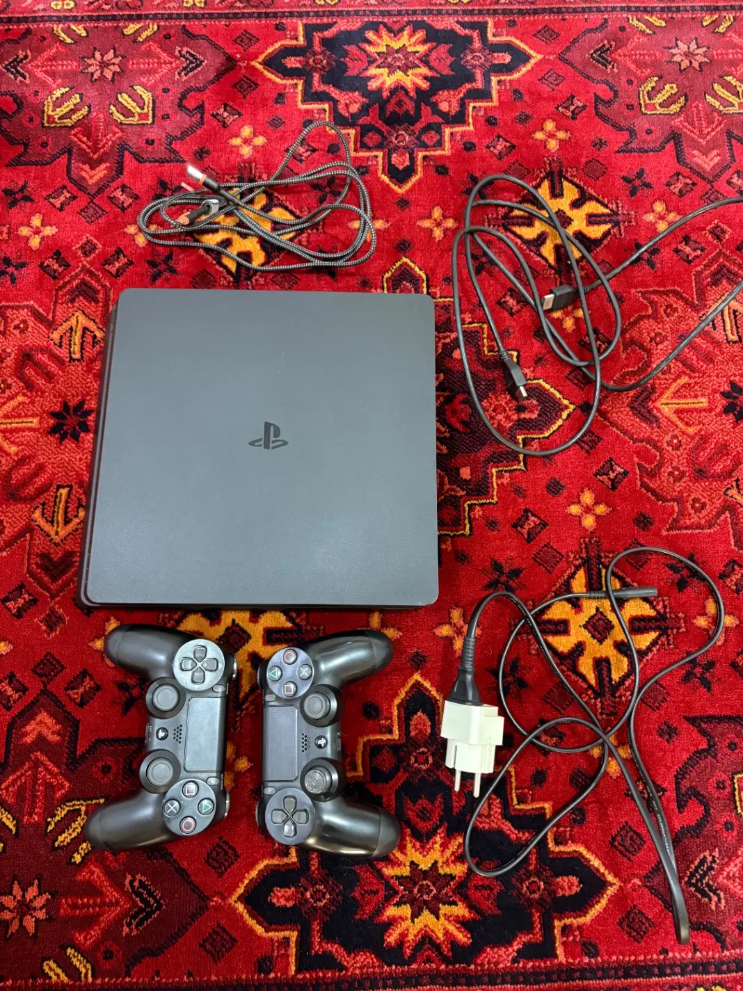 Ps4 slim|کنسول، بازی ویدئویی و آنلاین|آمل, |دیوار