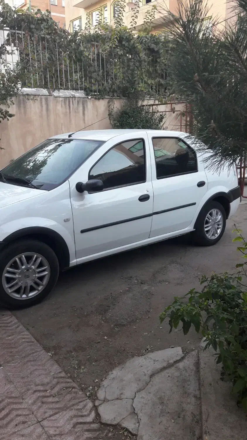 ال ۹۰ E2 مدل ۹۲ بدون رنگ|خودرو سواری و وانت|همدان, |دیوار