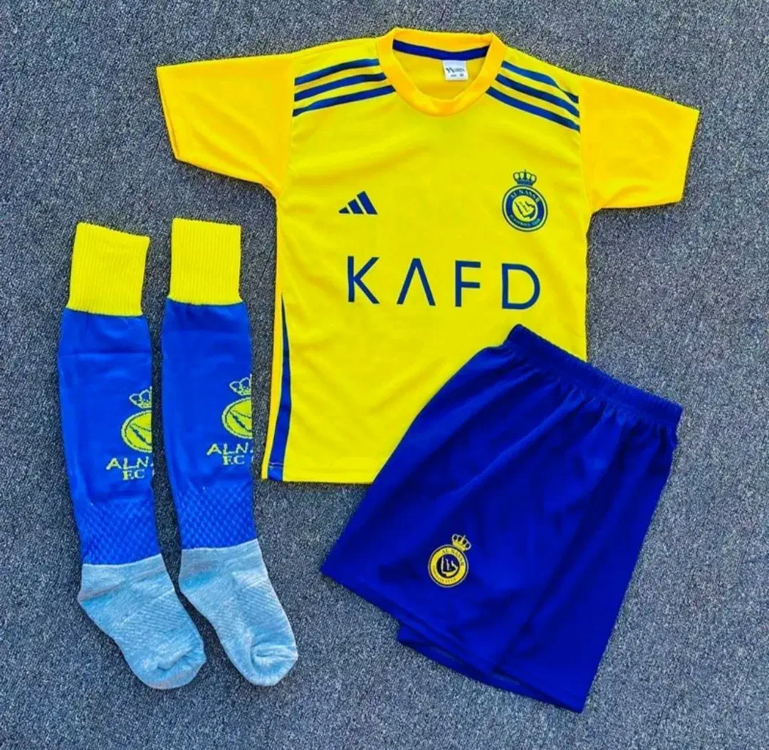 ست تیشرت شورت و جوراب النصر|لباس|کاشان, کارگر|دیوار