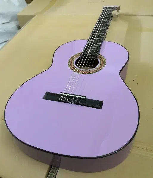 گیتار حرفه ایی و آموزشی همره با کلاس رایگان|گیتار، بیس، امپلیفایر|مشهد, آزادشهر|دیوار