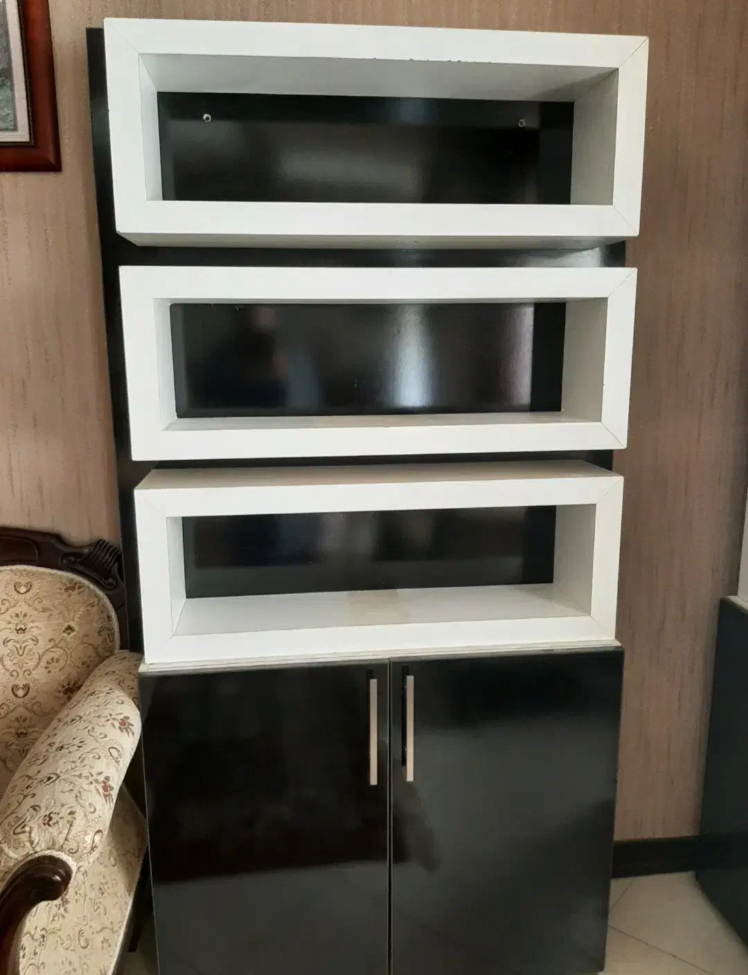 قفسه و مبل|کتابخانه، شلف، قفسههای دیواری|شاهینشهر, مخابرات (شهید بهشتی)|دیوار