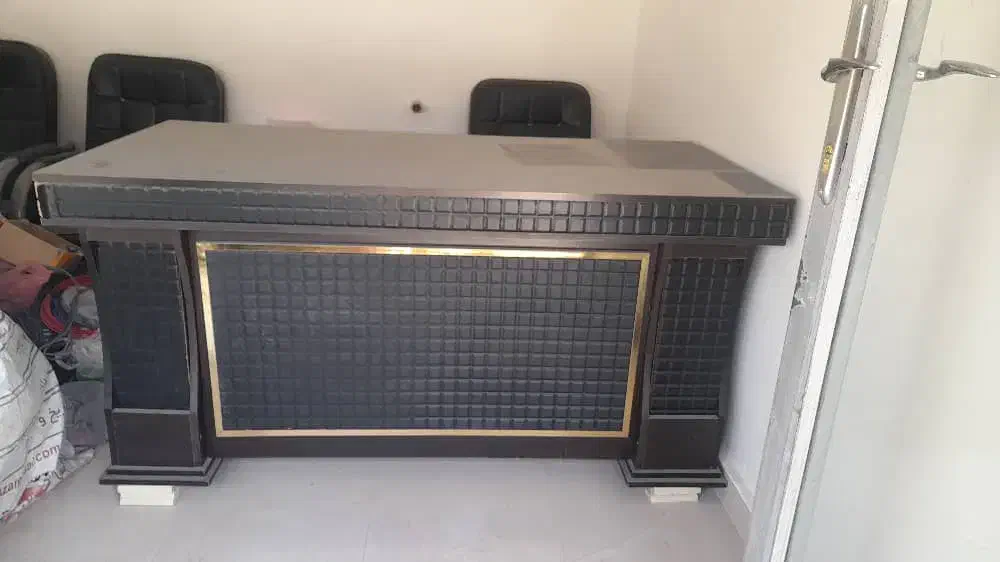 میز و صندلی اداری|مبلمان اداری|اردبیل, |دیوار