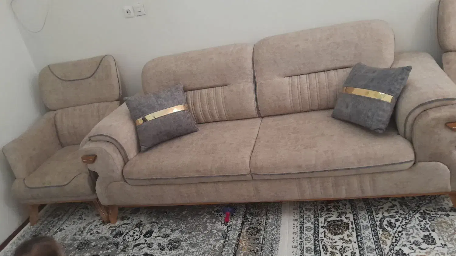 مبل تخت خواب شو درحدنو|مبلمان خانگی و میز عسلی|شیراز, پشم شیشه|دیوار