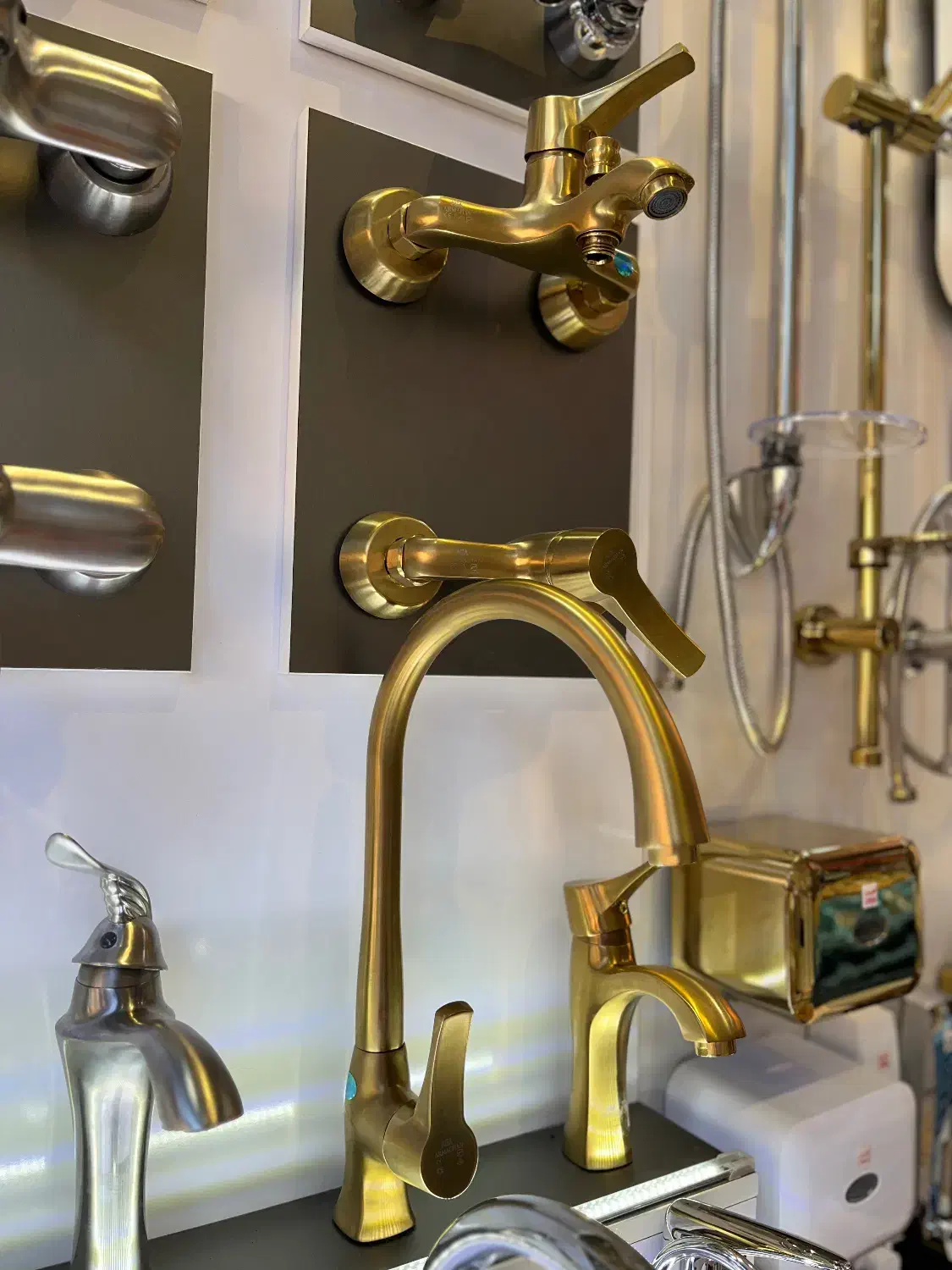 تجهیزات ساختمانی|مصالح و تجهیزات ساختمان|تهران, ایرانشهر|دیوار