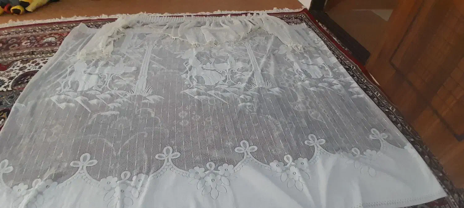 پرده سفید|پرده، رانر، رومیزی|بروجرد, |دیوار