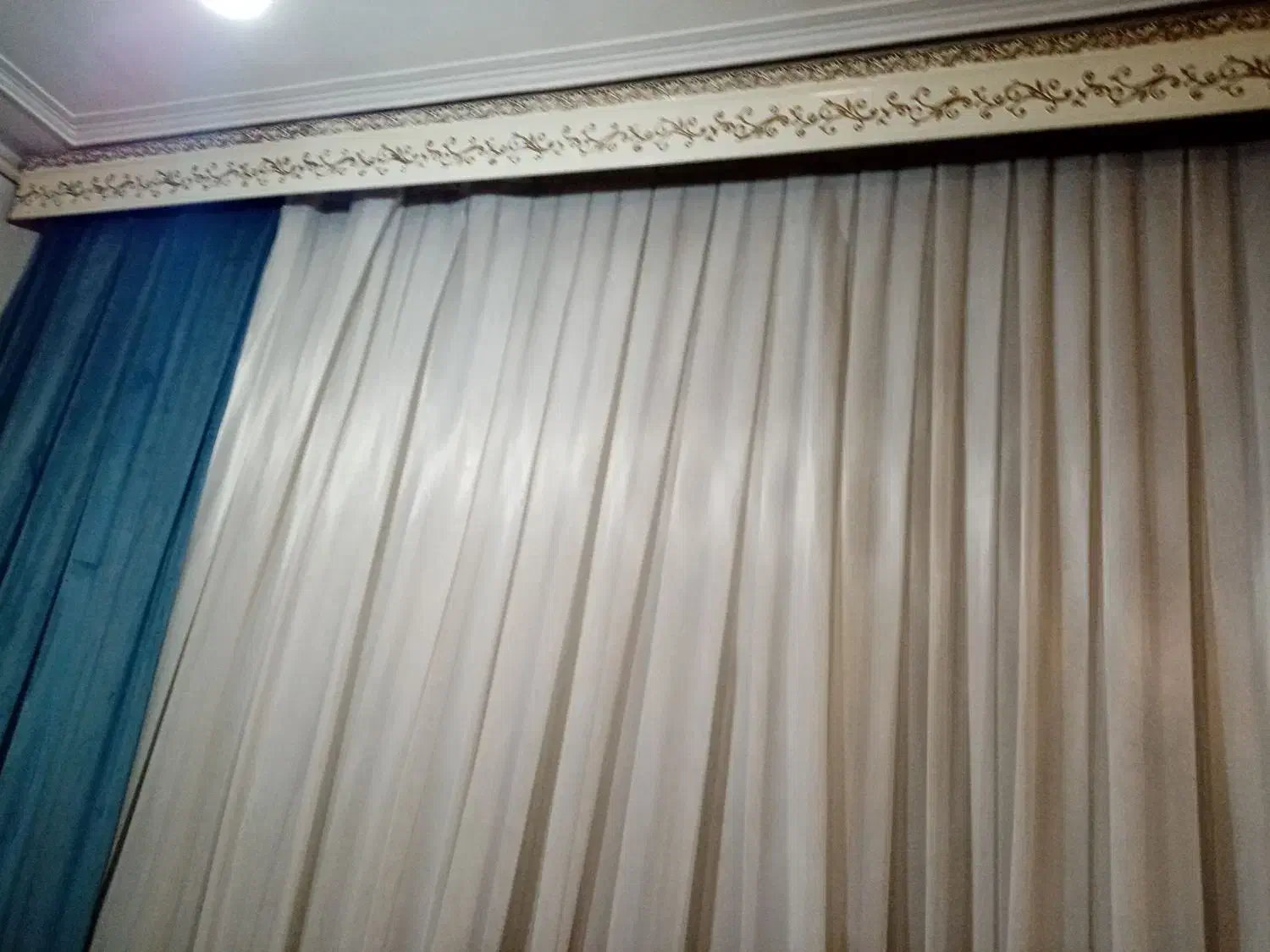 پرده مخمل با تور و استر بسیار زیبابا کتیبه|پرده، رانر، رومیزی|اهواز, کیانشهر|دیوار