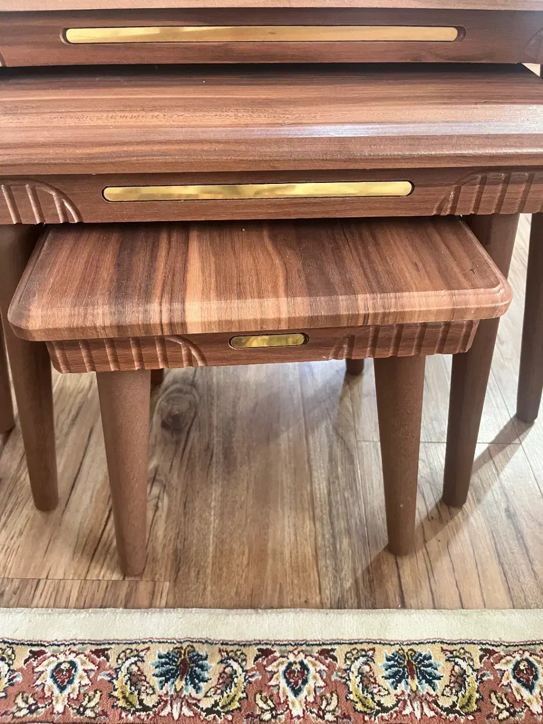 مبلمان|مبلمان خانگی و میز عسلی|شاهین‌شهر, شهرک میلاد|دیوار