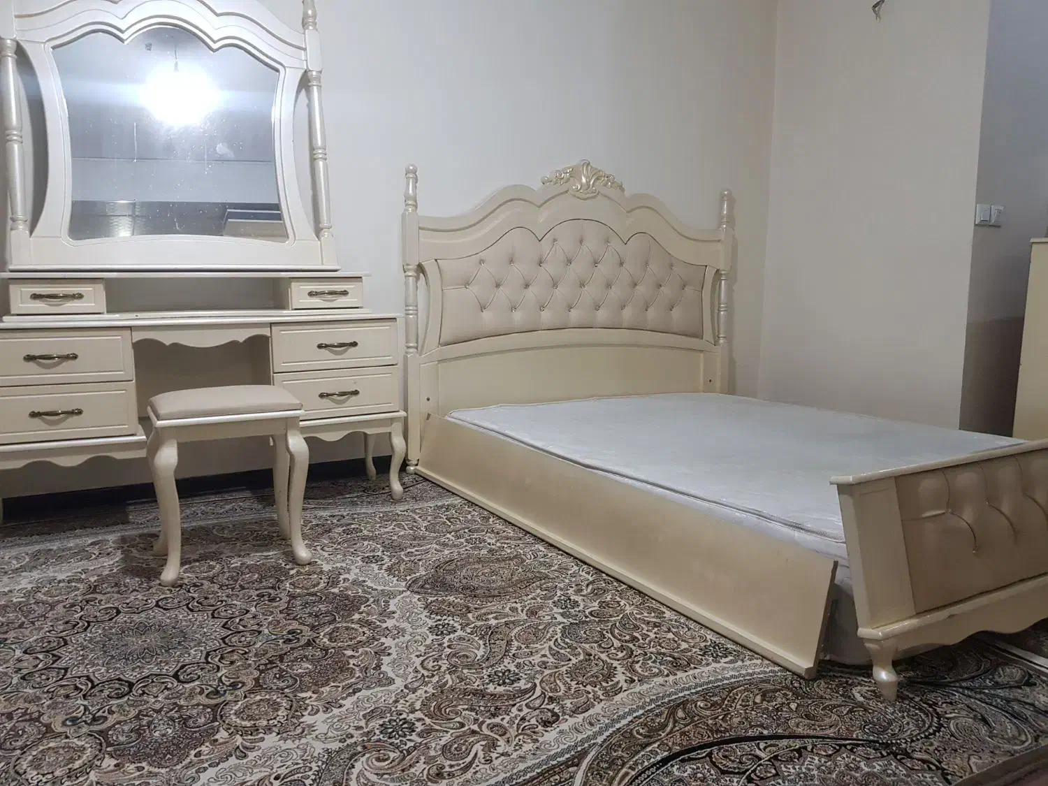 سرویس تخت خواب|تخت و سرویس خواب|اسلامشهر, مظفریه|دیوار