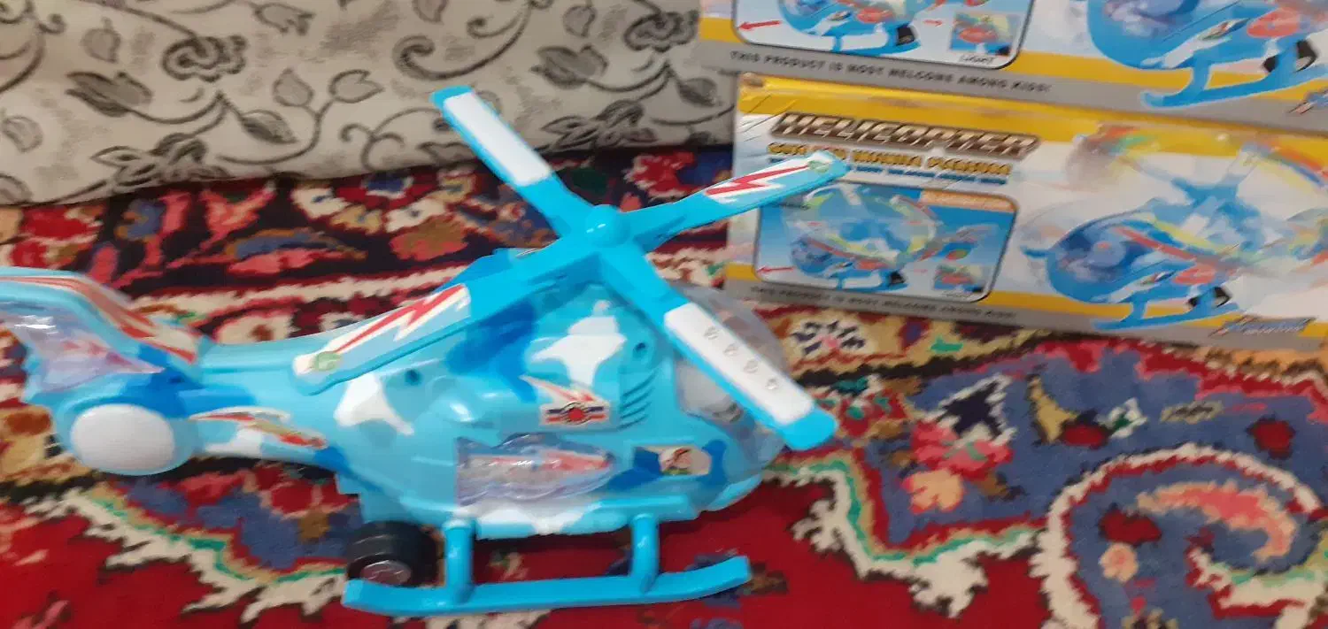 دو هلی کوپتر|اسباب‌بازی بچه|تبریز, |دیوار