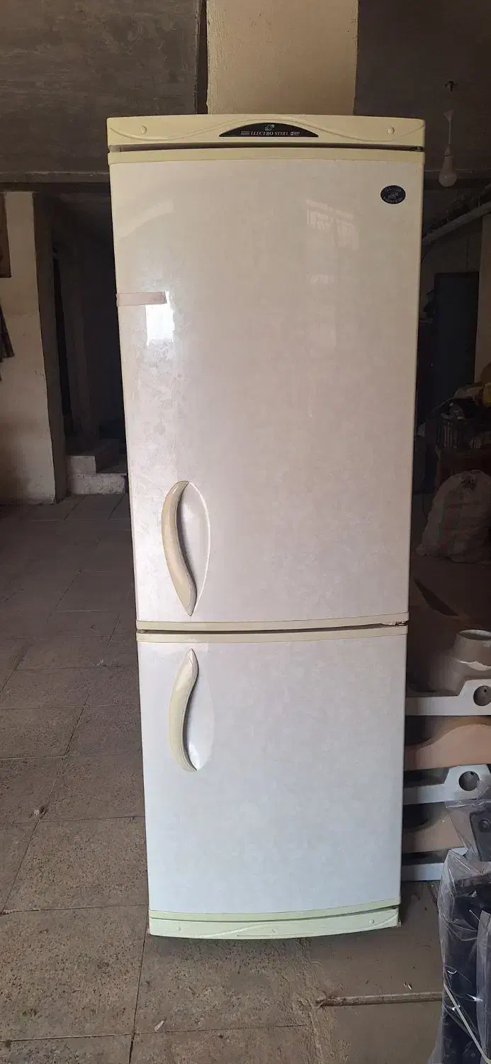 یخچال ۲طبقه|یخچال و فریزر|میانه, |دیوار