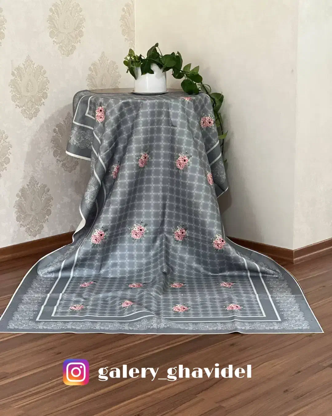 بزرگترین مرکز پخش رومیزی و زیر سفره|روفرشی|گنبد کاووس, |دیوار