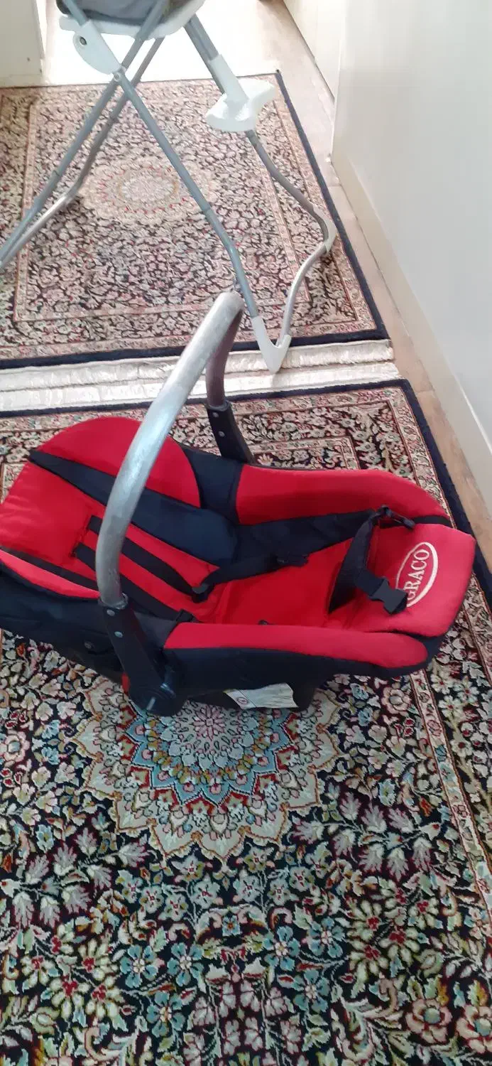 صندلی غذاخوری کودک و کرییر کودک|تخت و صندلی بچه|اهواز, سلطانمنش|دیوار