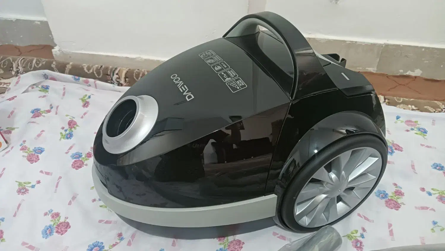 جاروبرقی|جاروبرقی، جارو شارژی، بخارشو|قیدار, |دیوار