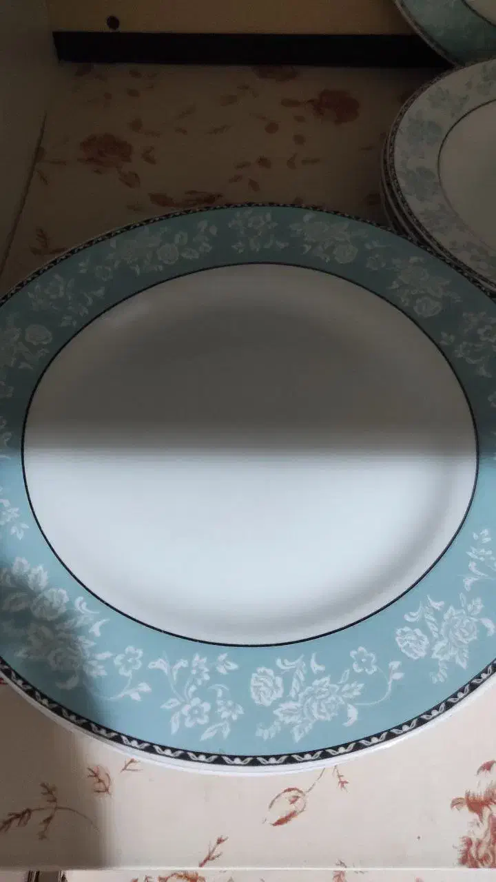 سرویس فرانسوی . ناقص|ظروف سرو و پذیرایی|ساوه, |دیوار