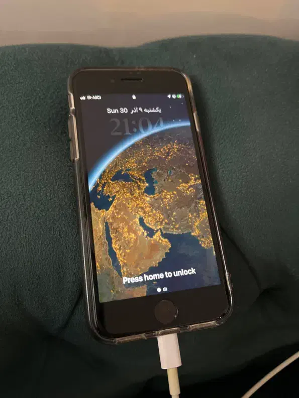 آیفون se2020|موبایل|تهران, پونک|دیوار