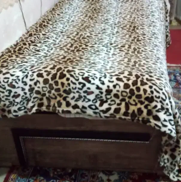 تخت خواب یک نفره|تخت و سرویس خواب|کازرون, |دیوار