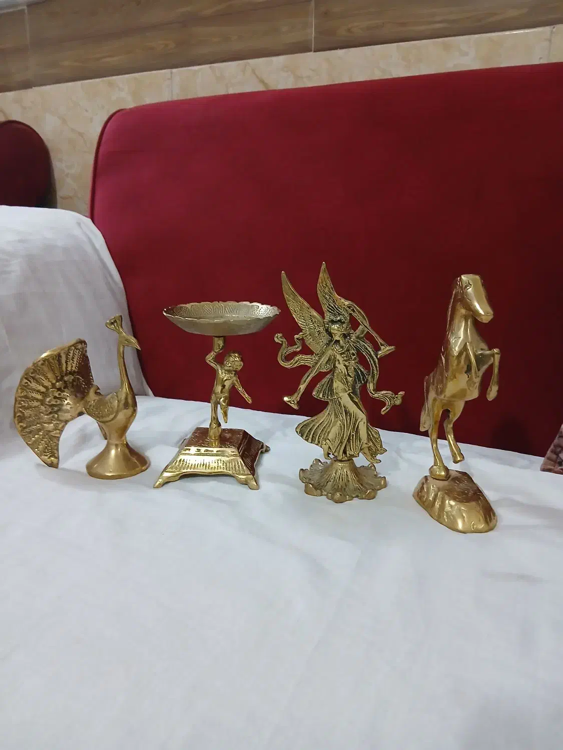 برنز. برنز. نو. نو.|صنایع دستی و سایر لوازم تزئینی|قم, قلعه کامکار|دیوار