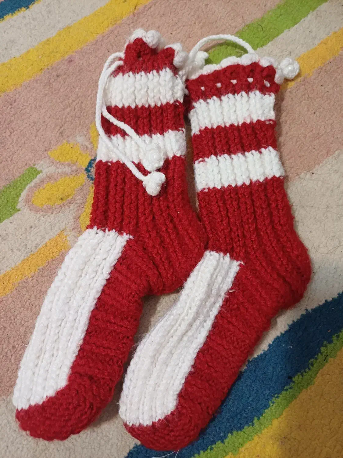 جوراب دست بافت زمستانی|کفش و لباس بچه|آذرشهر, |دیوار