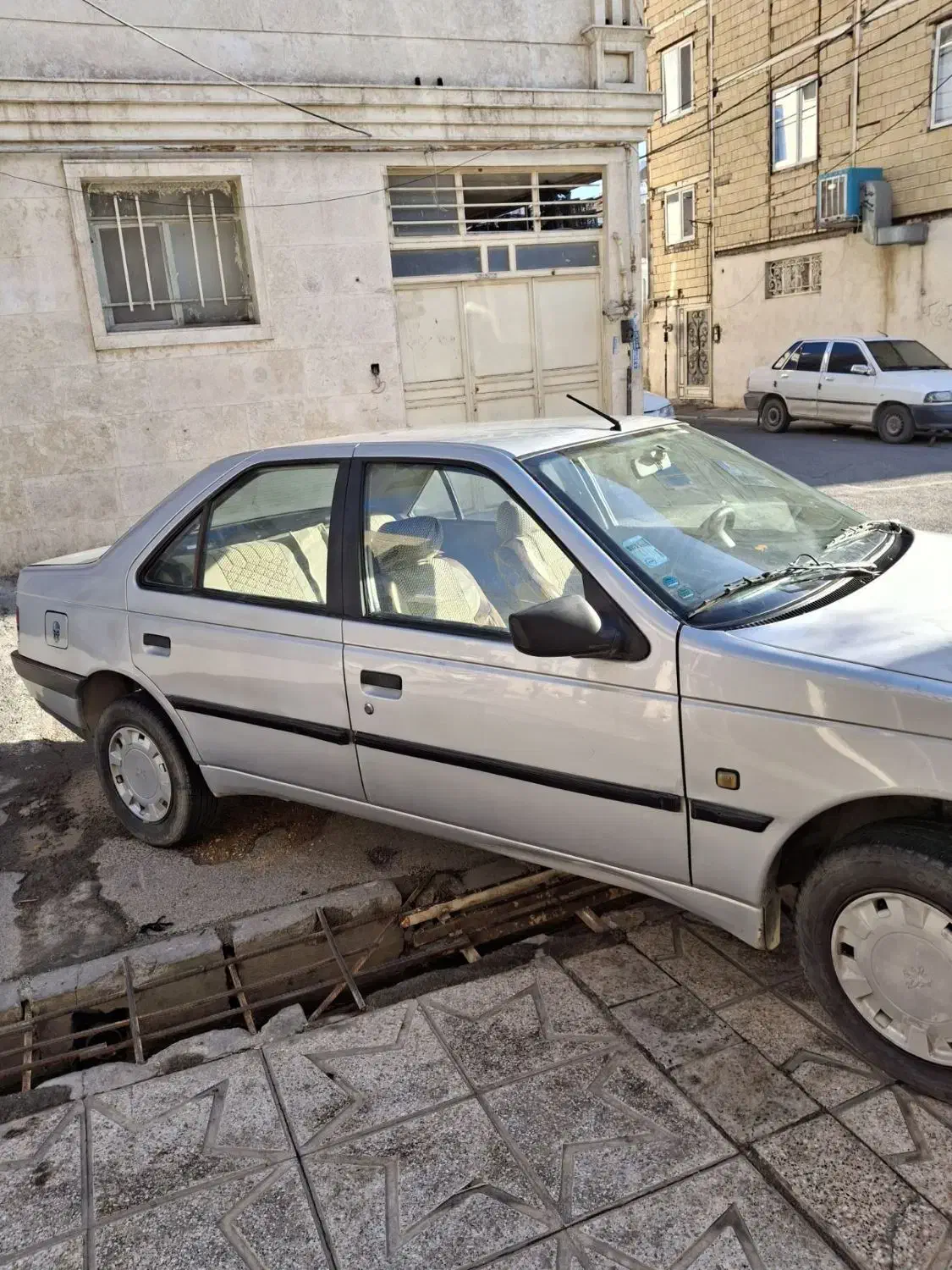 پژو ۴۰۵ مدل ۸۸|خودرو سواری و وانت|رباط‌کریم, رباط‌کریم|دیوار