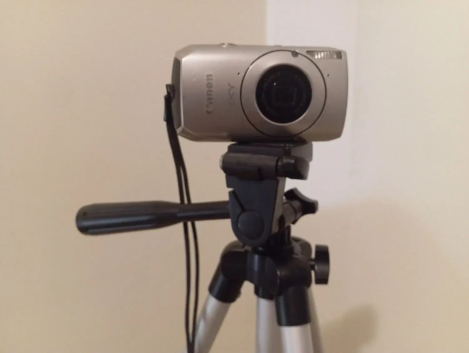 فروش 3 عدوربین|دوربین عکاسی و فیلم‌برداری|تهران, تهرانپارس غربی|دیوار