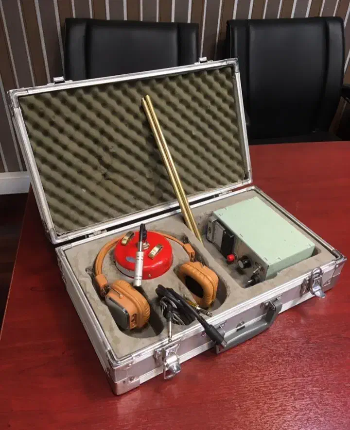 نشتی یابی بادستگاه ضمانتی لوله کشی لوله باز کنی|خدمات پیشه و مهارت|گلبهار, شهر جدید گلبهار|دیوار