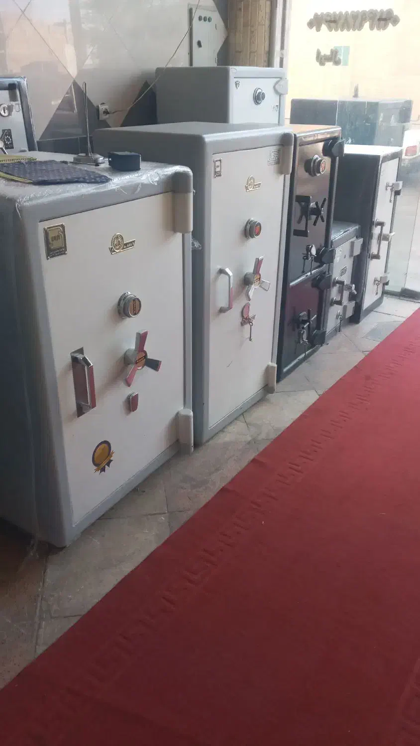 گاوصندوق خانگی کاوه|ابزارآلات|اردکان, |دیوار