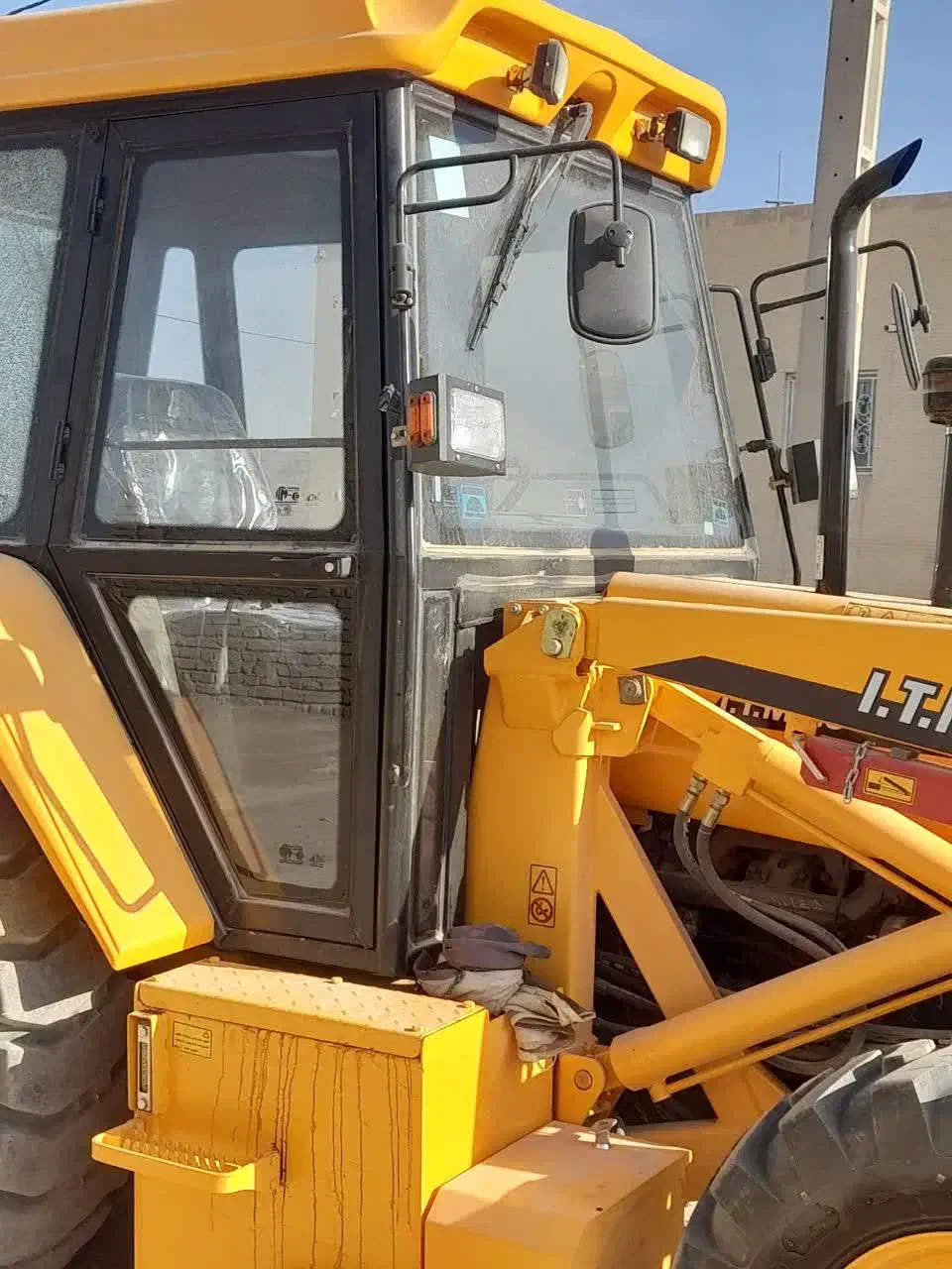 فروش بیل مکانیکی مدل 1404صفر|خودرو سنگین|یزد, |دیوار