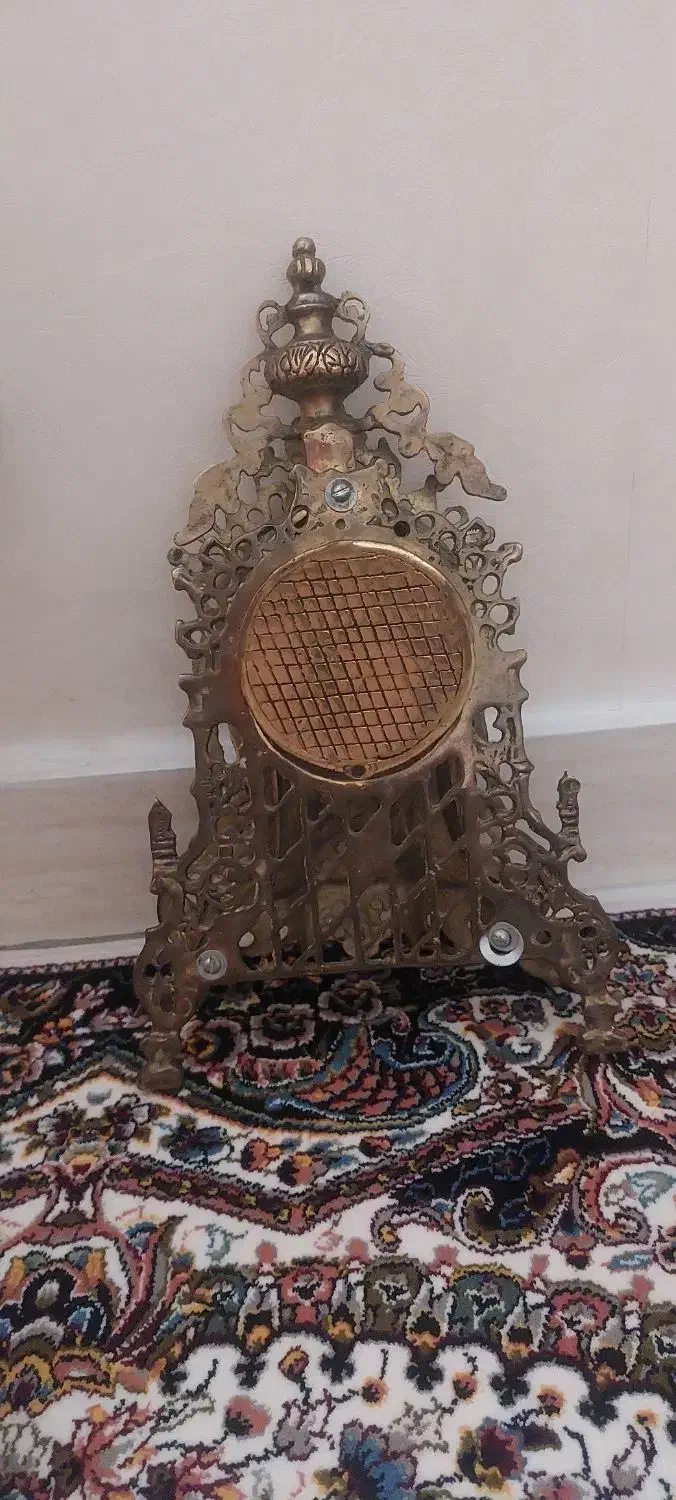 ساعت برنز رومیزی|ساعت دیواری و تزئینی|تهران, اسفندیاری|دیوار