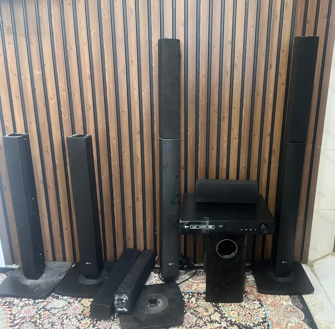 سینما خانواده ال‌جی فقط سه تا از بانداش شکسته|سیستم صوتی خانگی|قشم, |دیوار