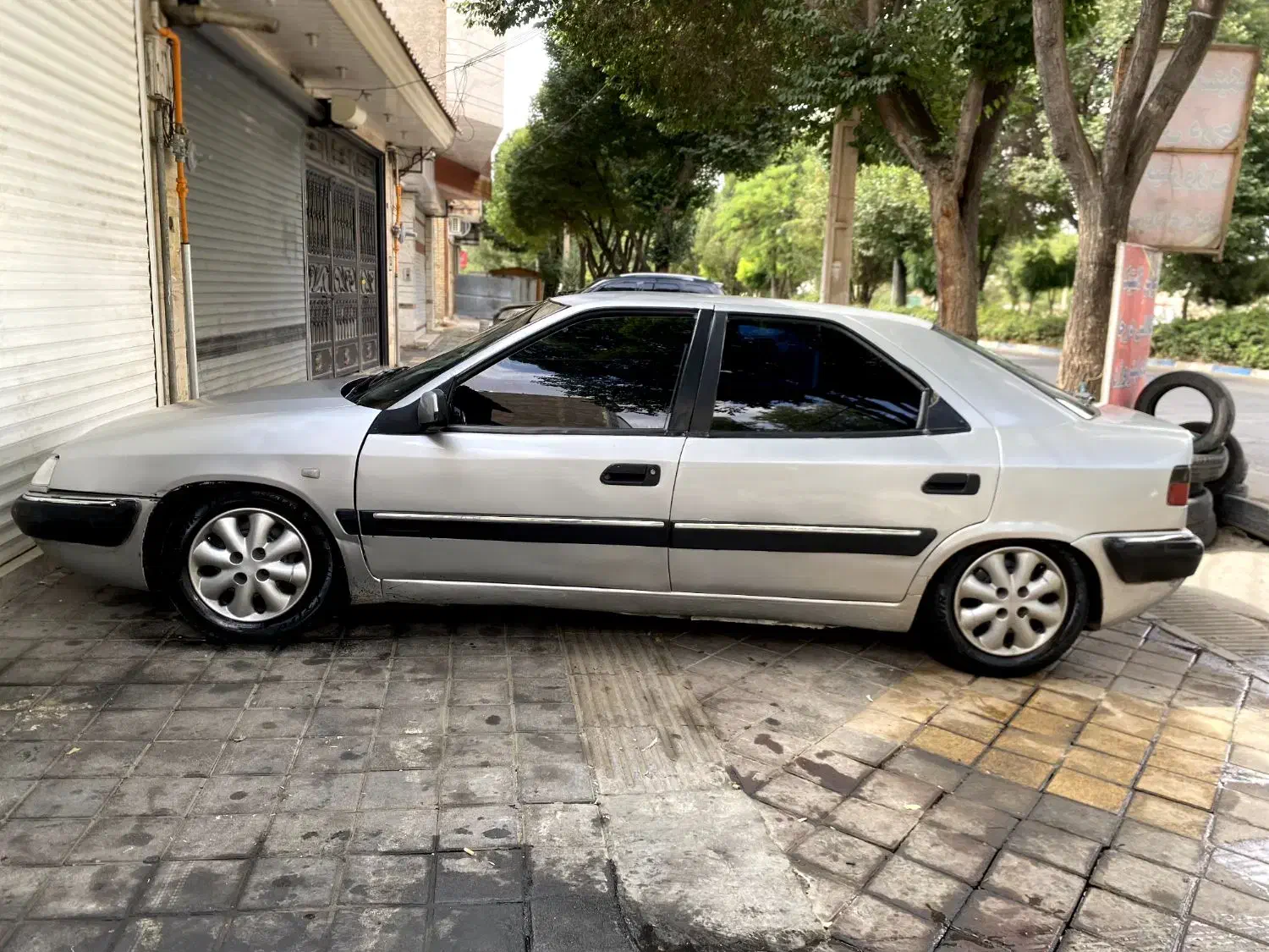 زانتیا دوهزار|خودرو سواری و وانت|اراک, |دیوار