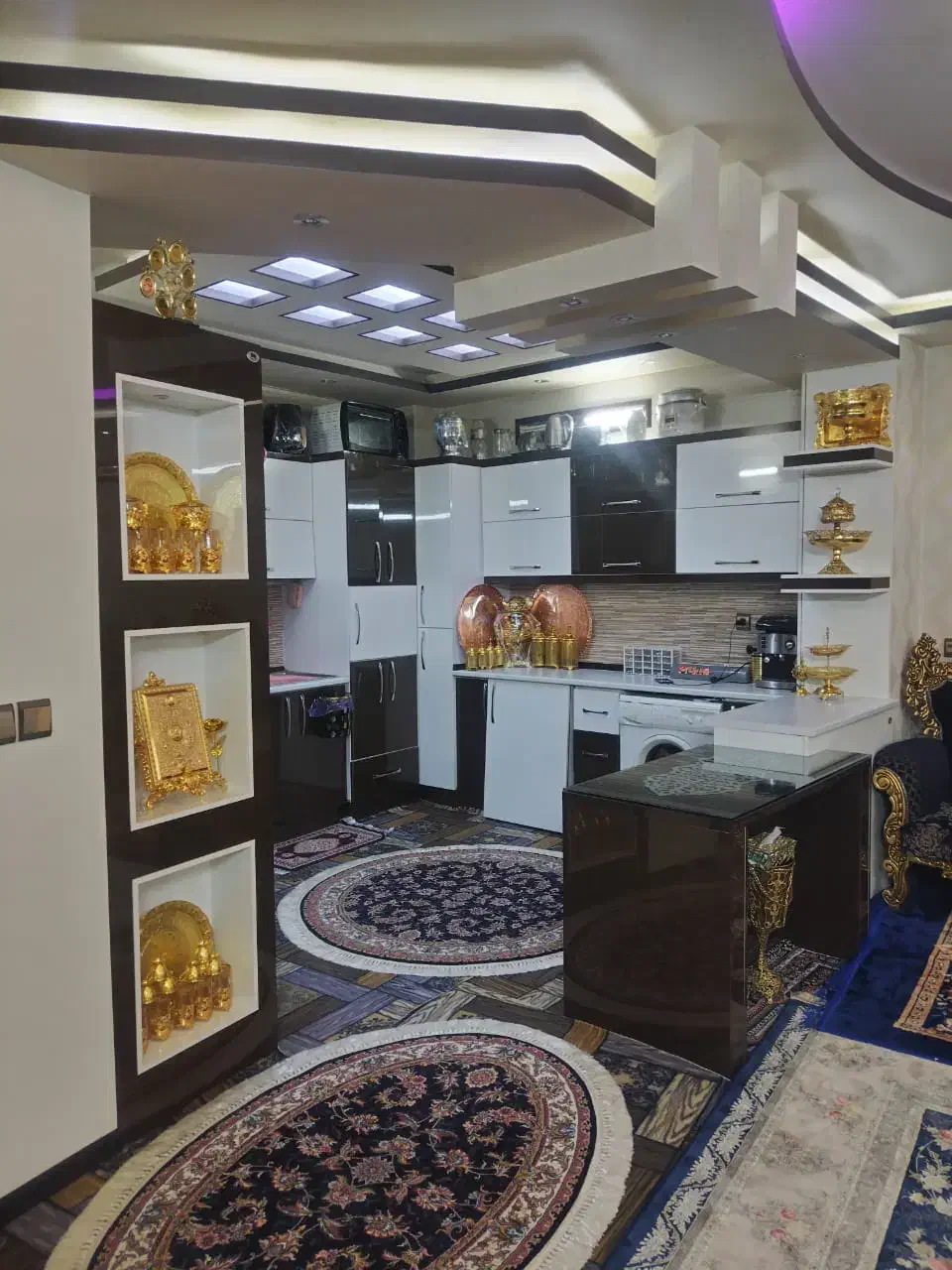 ۱۲۵ متر تک واحدی/ ۲خواب/ جنوبی|اجارهٔ آپارتمان|اصفهان, پوریای ولی|دیوار