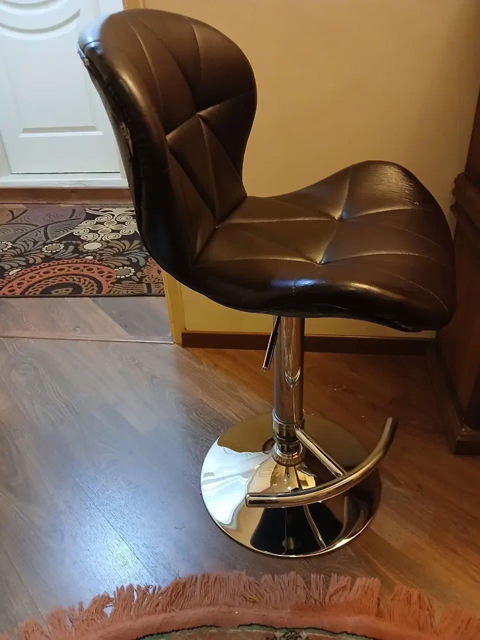 دو عدد صندلی اپن جکدار|صندلی و نیمکت|تبریز, |دیوار