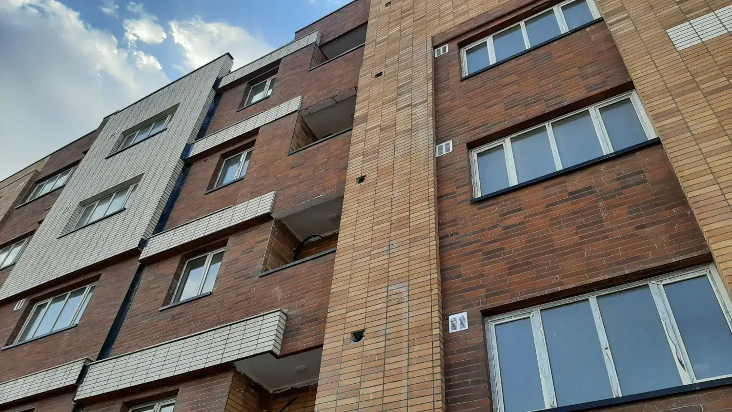 آپارتمان منظریه ۸۵ متری|فروش آپارتمان|شهرکرد, |دیوار