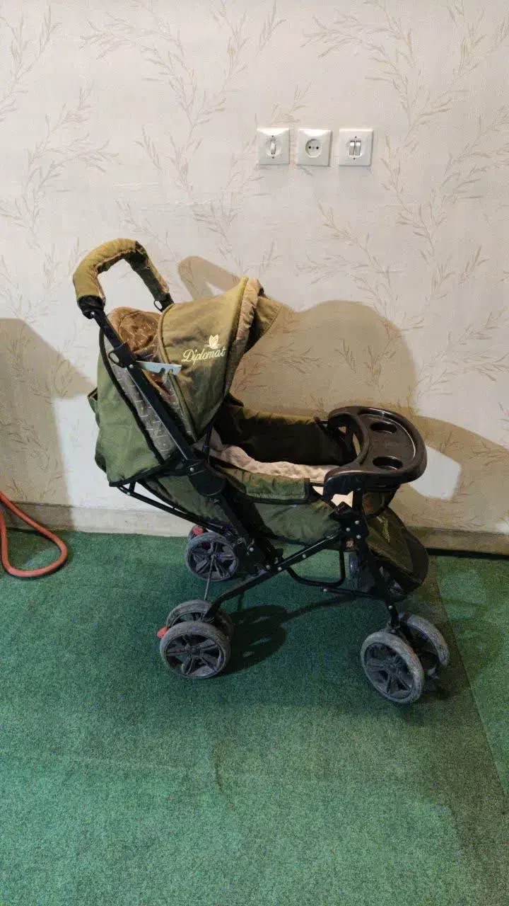 کالسکه بچه|کالسکه و لوازم جانبی|اصفهان, منتظرالمهدی|دیوار