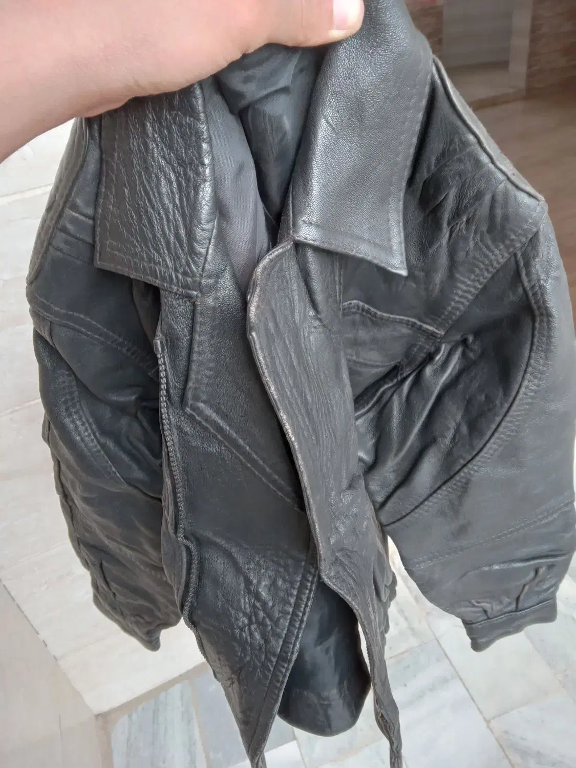 کاپشن اصل چرمی طبیعی مشکی درحد نو|لباس|زنجان, |دیوار