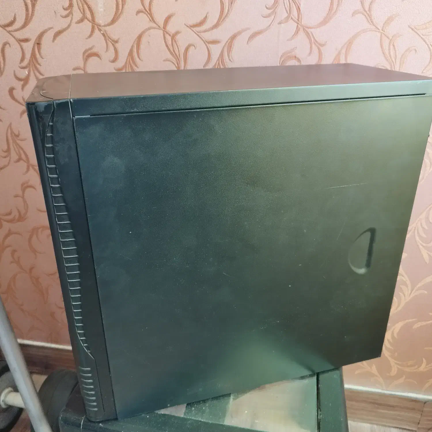 کیس core i 7 هشت هسته‌ای رم ۸ گرافیک ۲ گیگ ddr5|رایانه رومیزی|رشت, استقامت ۱|دیوار