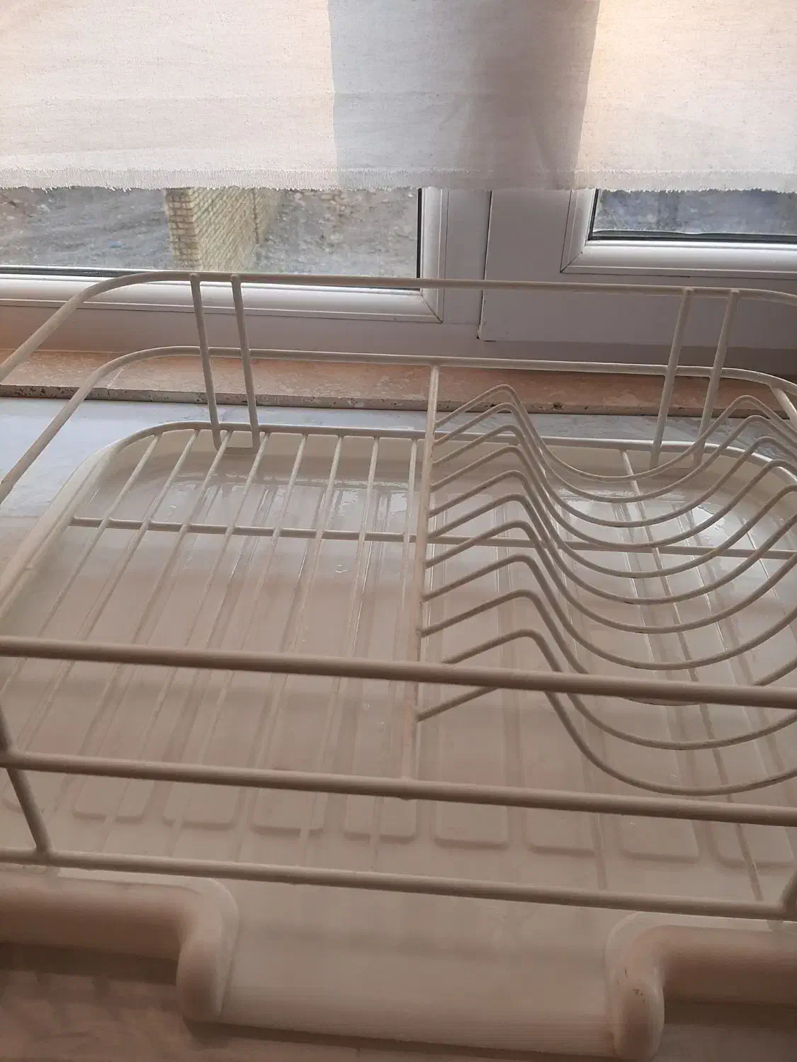 یک عدد اب چکان رو میزی|آب‌چکان و نظم‌دهنده ظروف|ارومیه, |دیوار