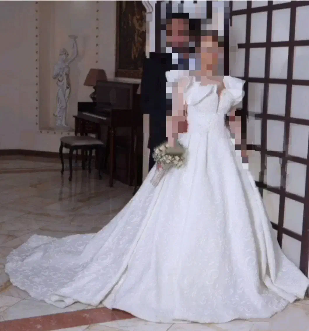 لباس عروس مزون دوز|لباس|دماوند, گیلاوند|دیوار