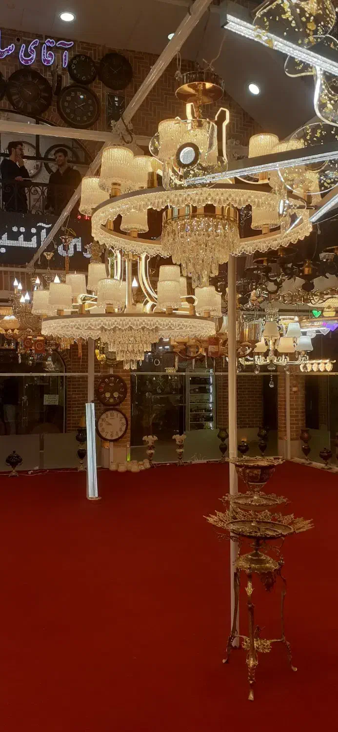 لوستر  شعبه جدیدآنتیک|لوستر و چراغ آویز|همدان, |دیوار