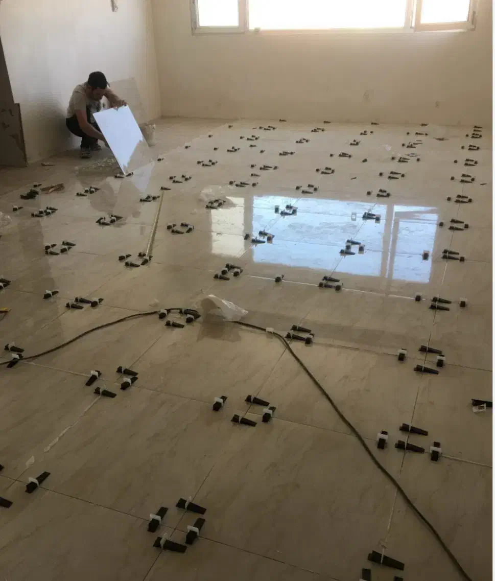 اوستا سنگ کار کاشی کار اجرا|خدمات پیشه و مهارت|اردبیل, |دیوار