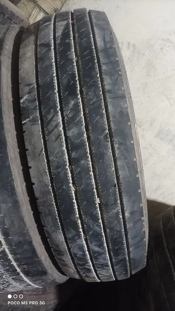 لاستیک ۳۱۵بلک لیون|قطعات یدکی و لوازم جانبی|سیرجان, |دیوار