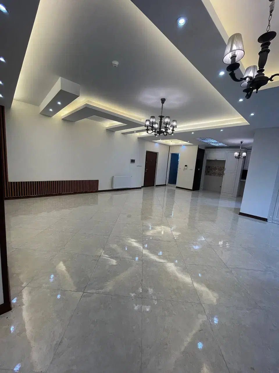 ۱۶۰ متر ۳ خواب سالن پرده خور فول ویو ابدی شهرک نفت