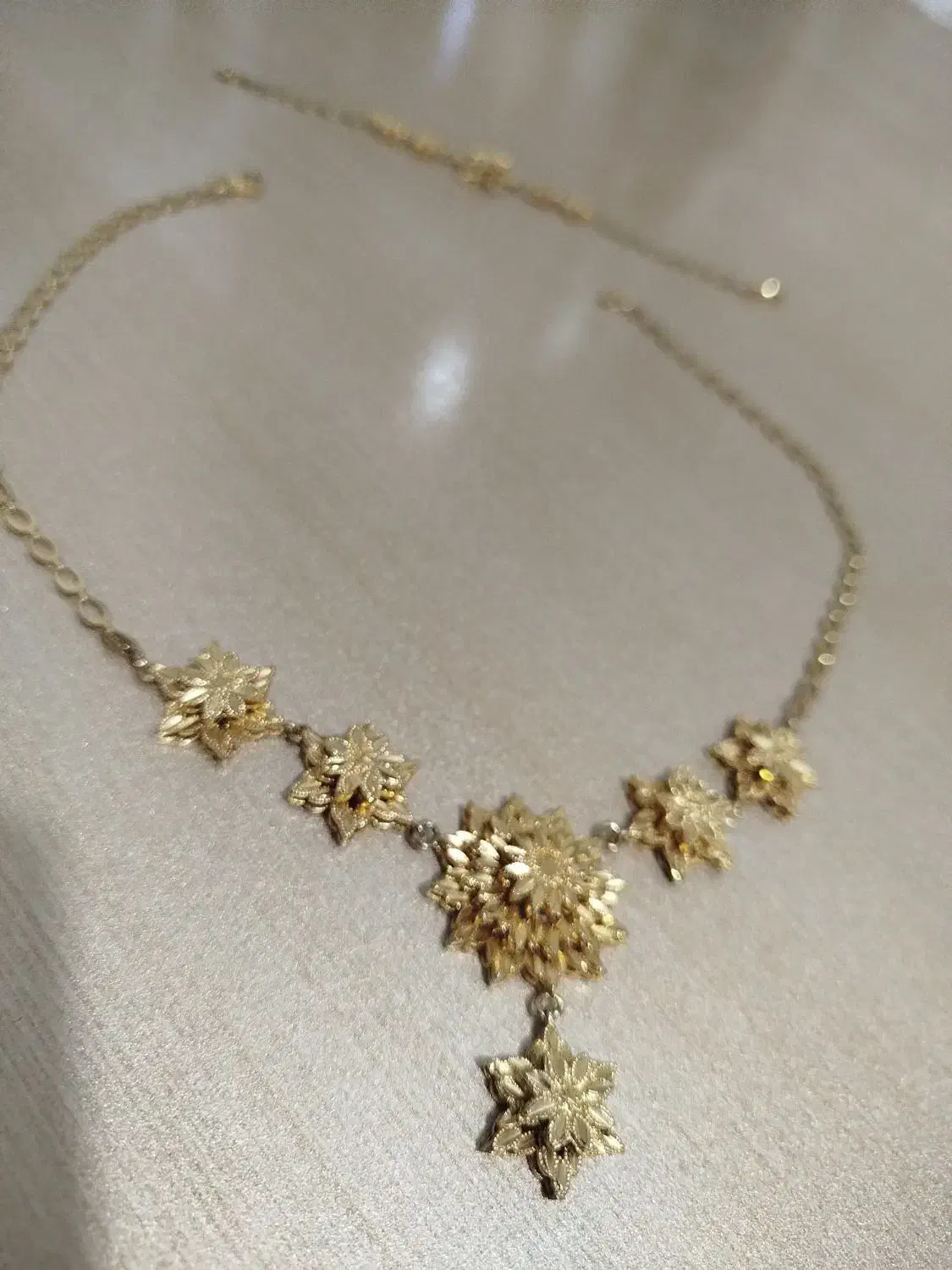 بدلیجات ،گردنبد ودستبند رنگ ثابت|بدلیجات|مرند, |دیوار