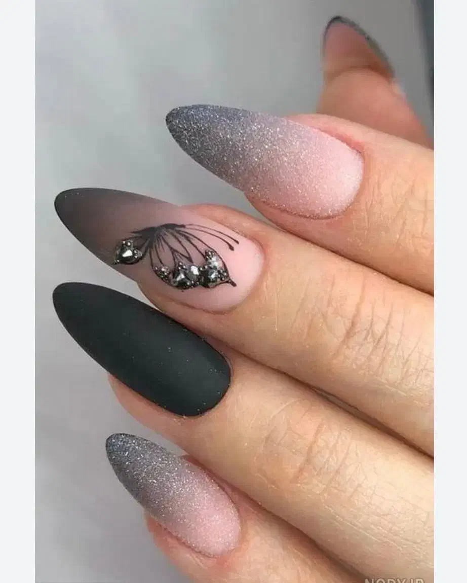 جذب نیروی ناخن و مژه حرفه ای با مشتری|استخدام درمانی، زیبایی، بهداشتی|اسلام‌شهر, شهرک سعیدیه|دیوار