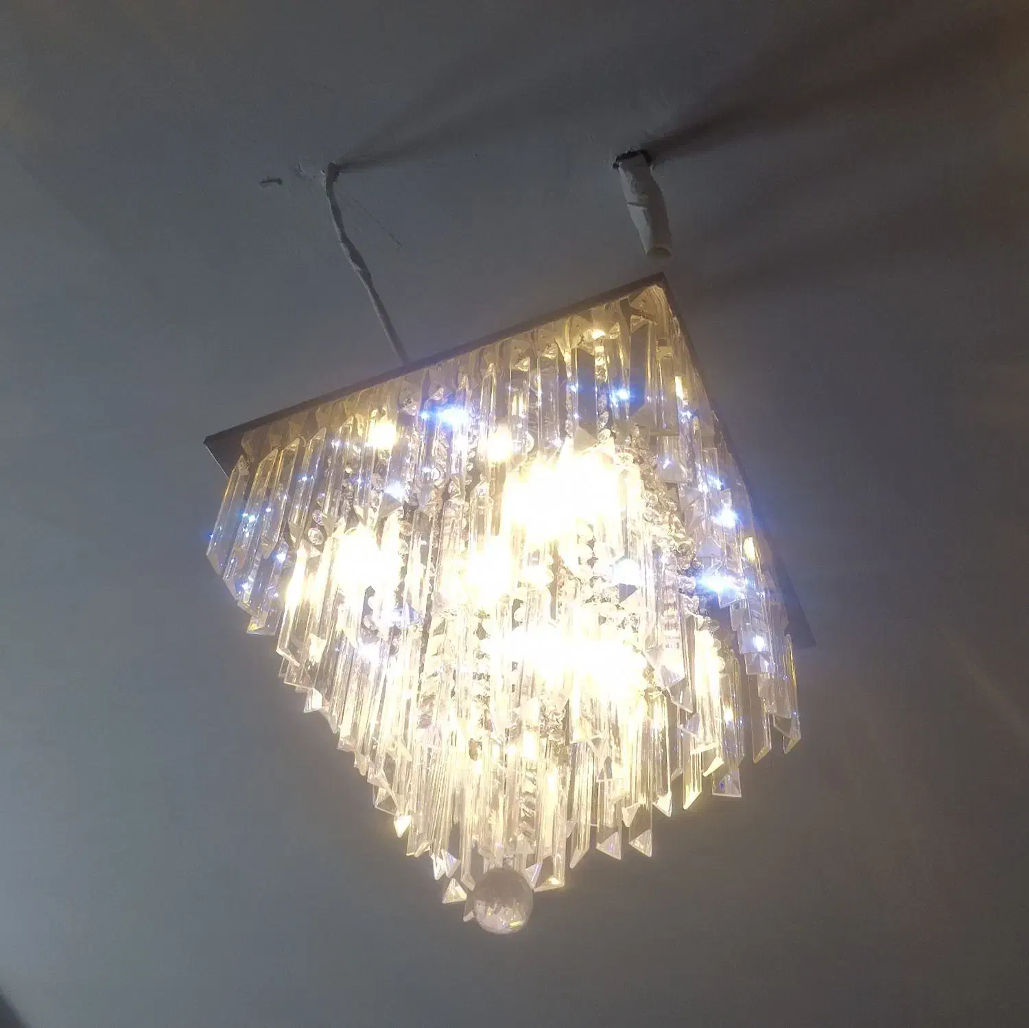 لوستر سقفی|لوستر و چراغ آویز|زاهدان, |دیوار