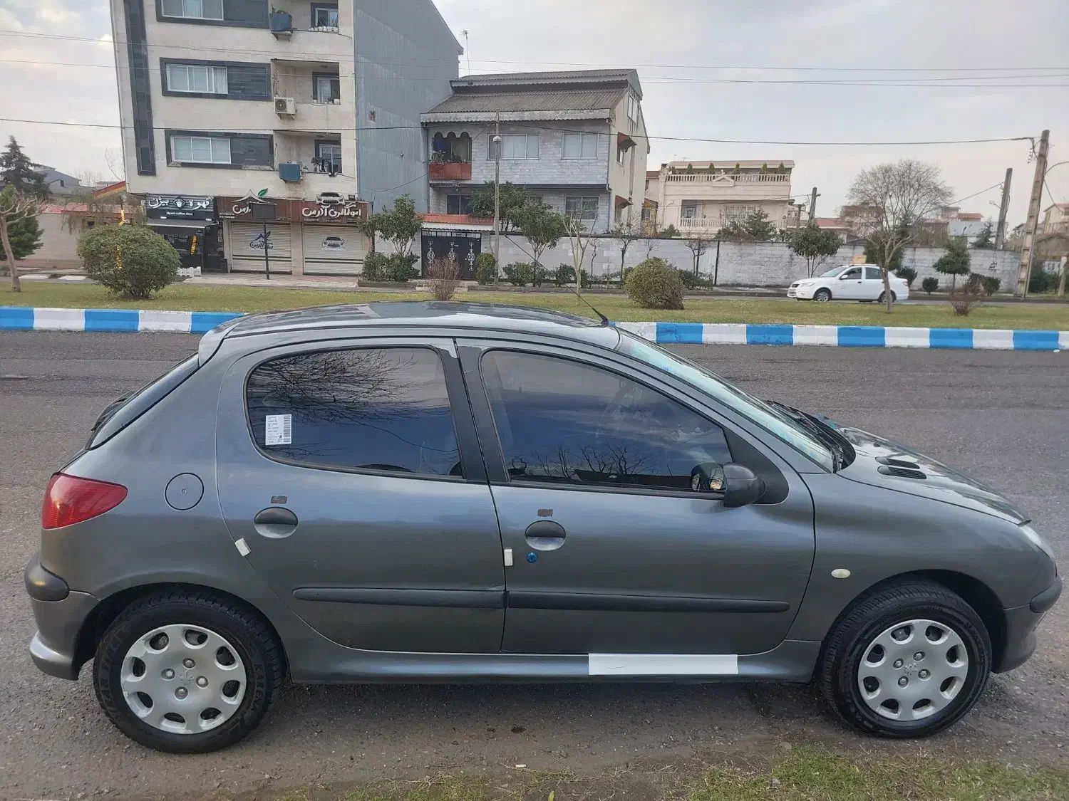 ۲۰۶ تیپ ۲|خودرو سواری و وانت|رشت, سعدی (تختی)|دیوار