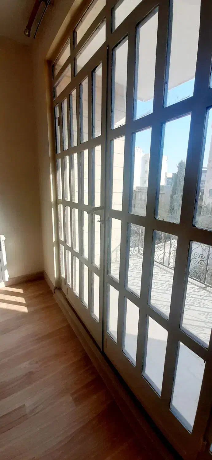 سعادت اباد ، ویلایی ، مستر ، ۲ پارکینگ