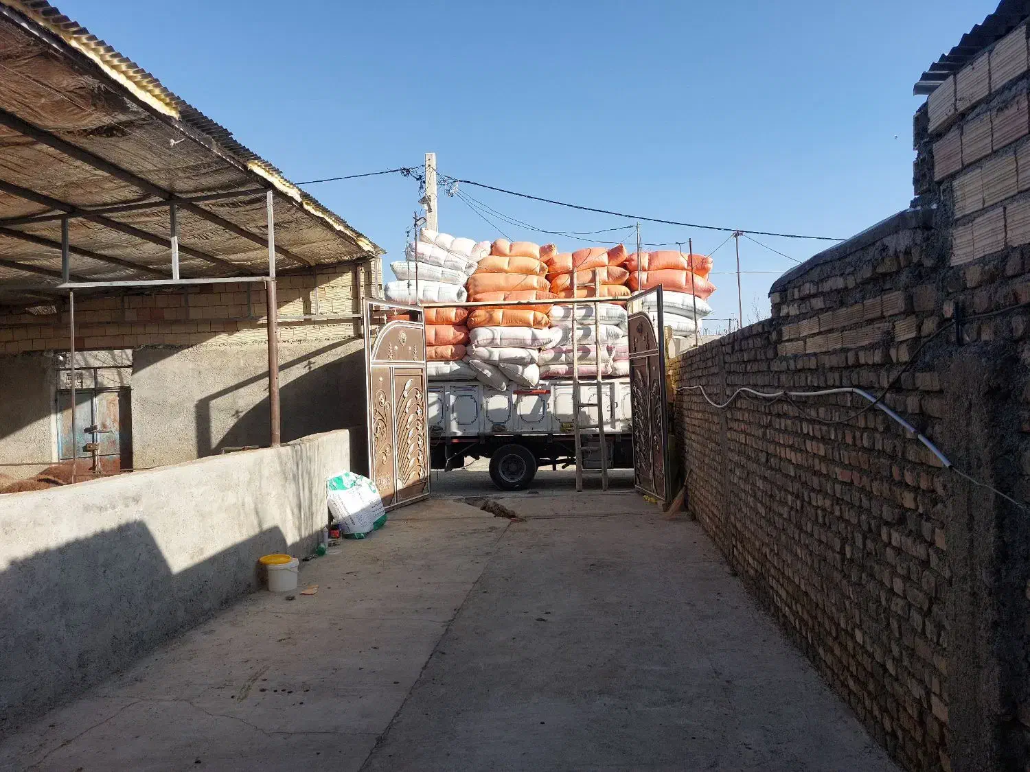 کاه گندم دیم|عمده‌فروشی|اصفهان, عباس‌آباد|دیوار