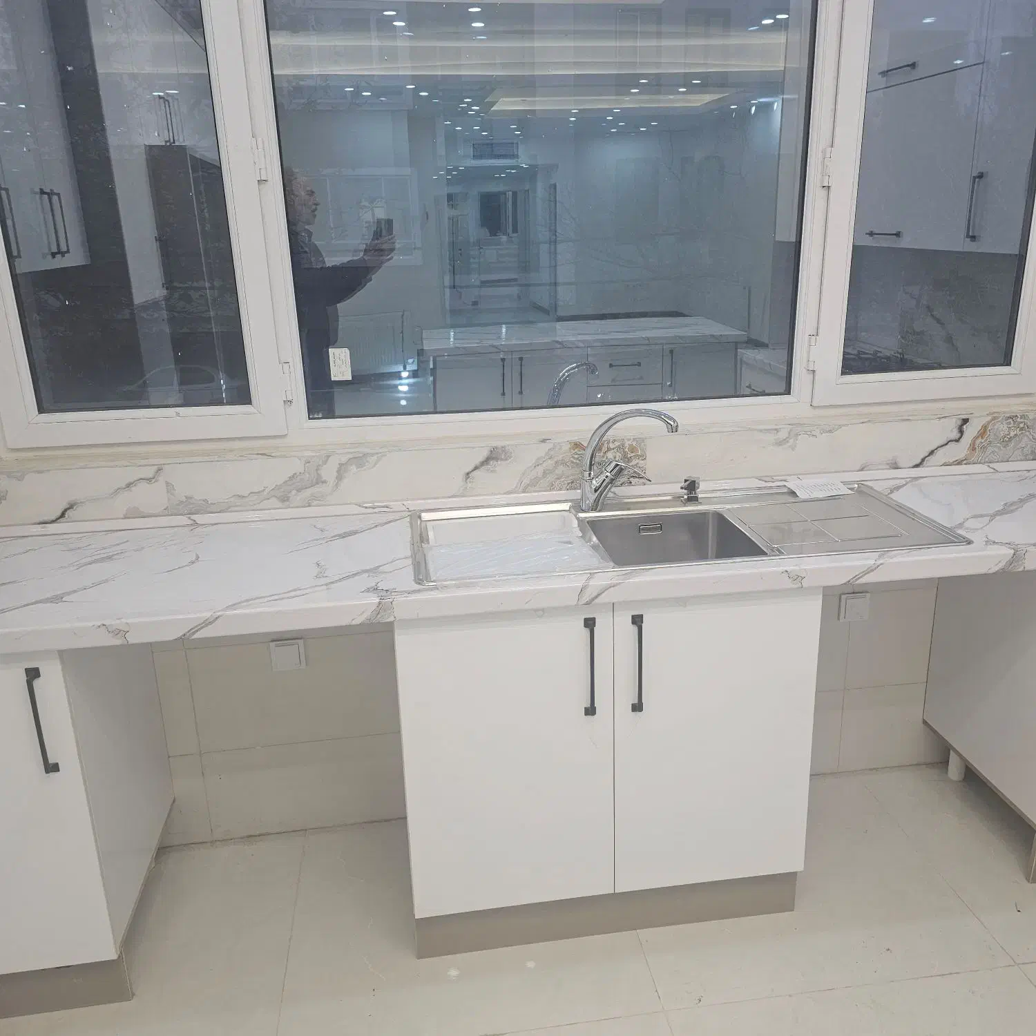 ۱۲۰ متر فول نوساز اوقاف ازادگان تخلیه