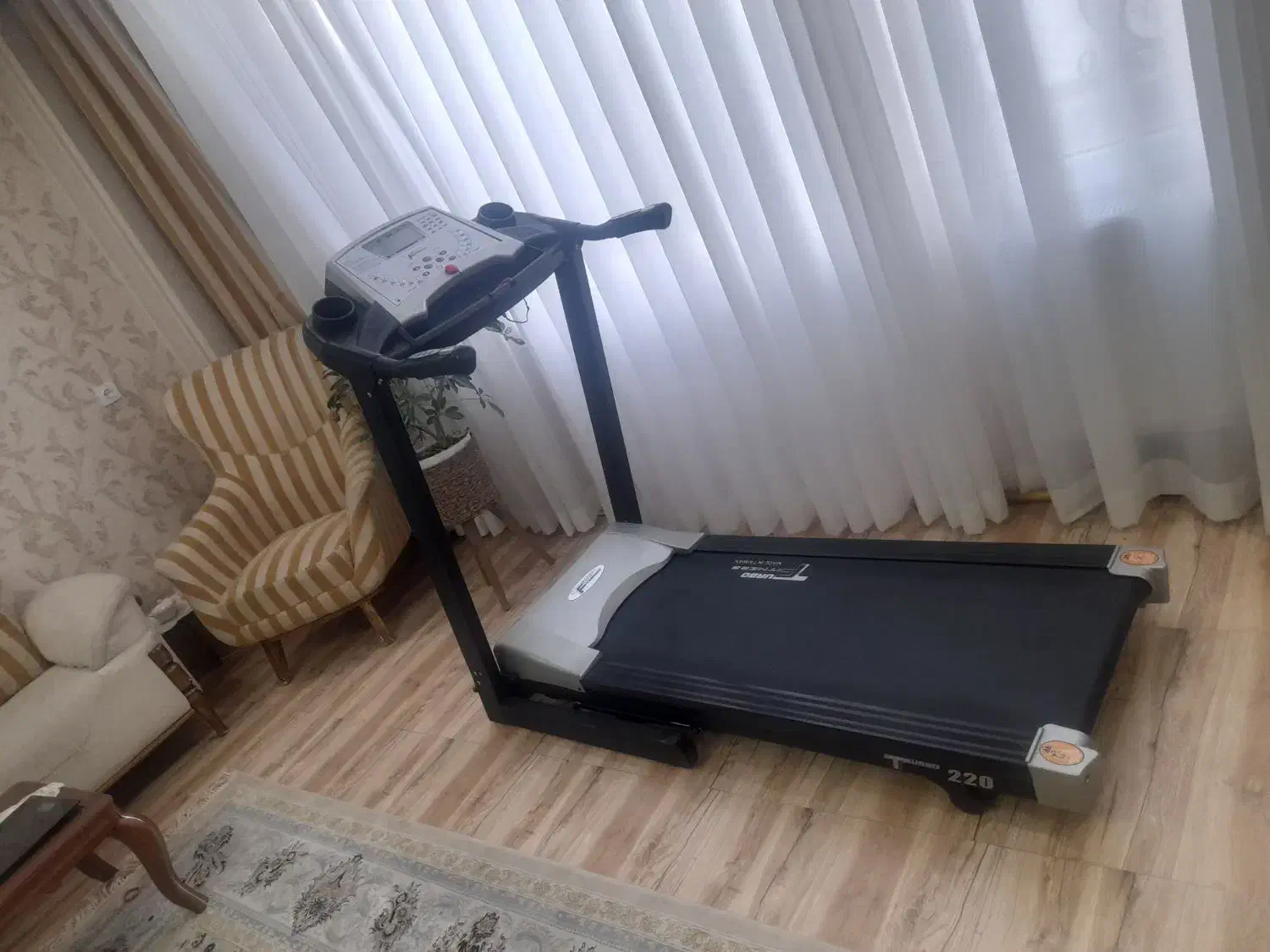 تردمیل درحد|تجهیزات ورزشی|کرج, حصارک بالا|دیوار